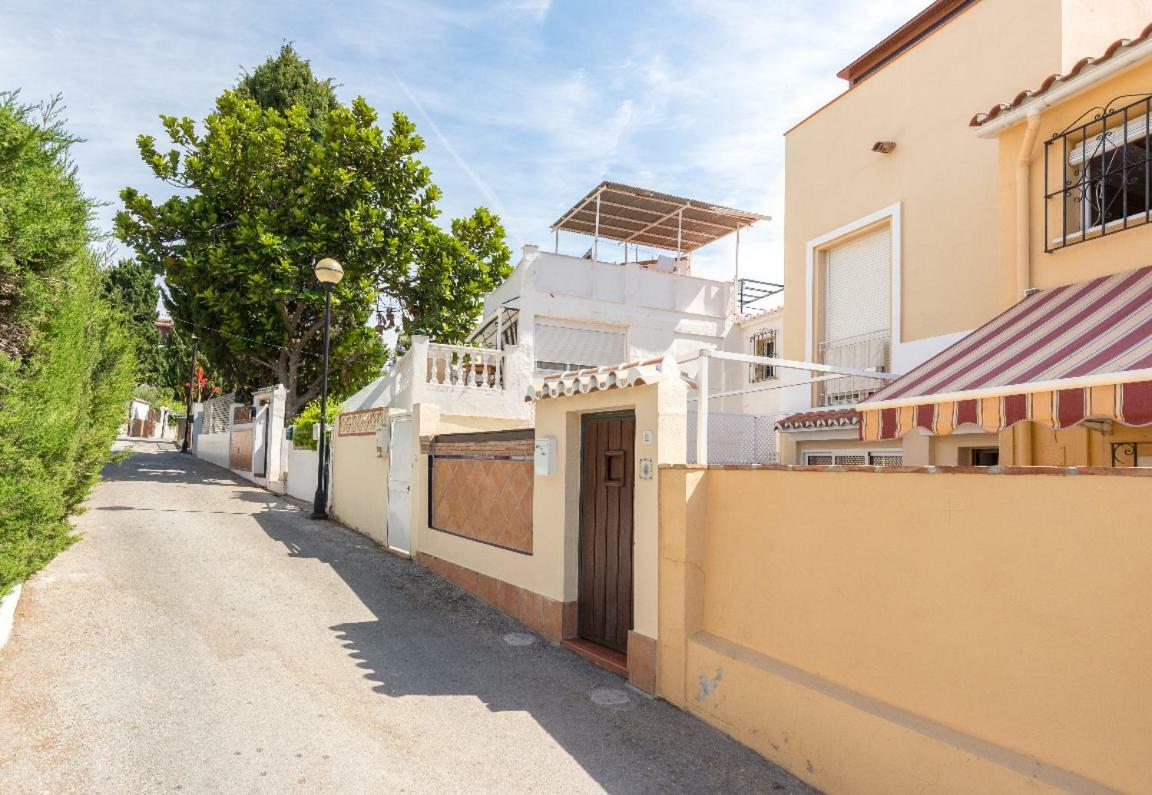 Cozy Loft Near The Beach Торемолинос Екстериор снимка